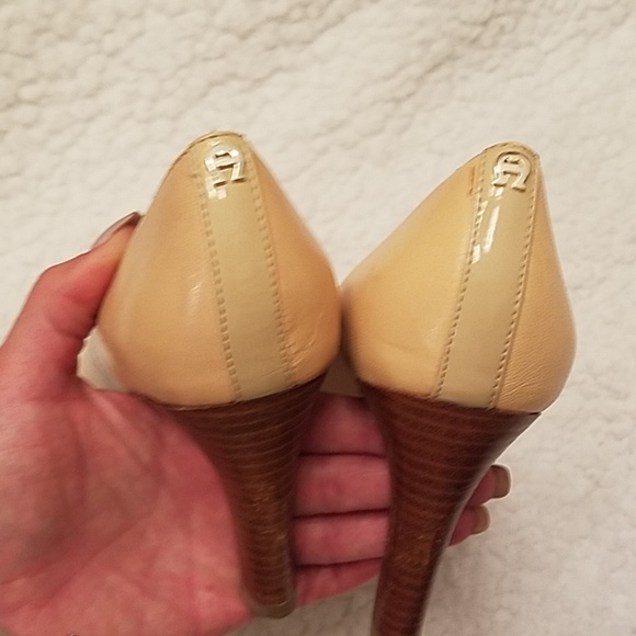 Etienne Aigner Luke Leather Heels Size 6 - Picture 3 of 8